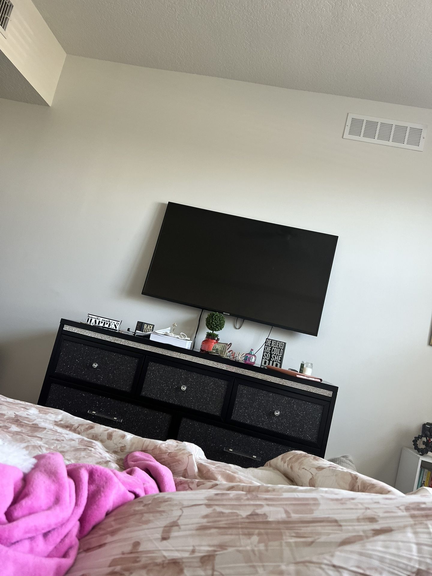 7 Drawer Dresser
