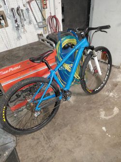 Specialized
S-Works Stumpjumper Carbon HT 2010