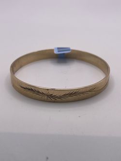 14kt solid bangle