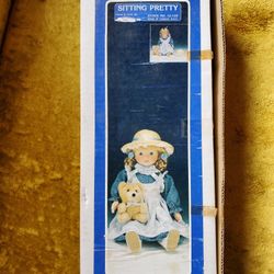 1988 House of Lloyd Christmas Around the World Sitting Pretty Porcelain Doll