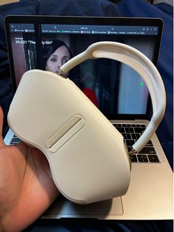 AirPod max