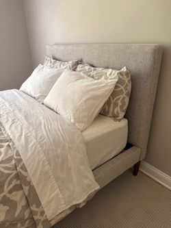Barbara Barry Queen Bedding Set