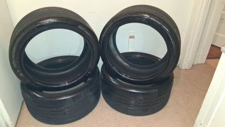 TIRE SET (staggered)