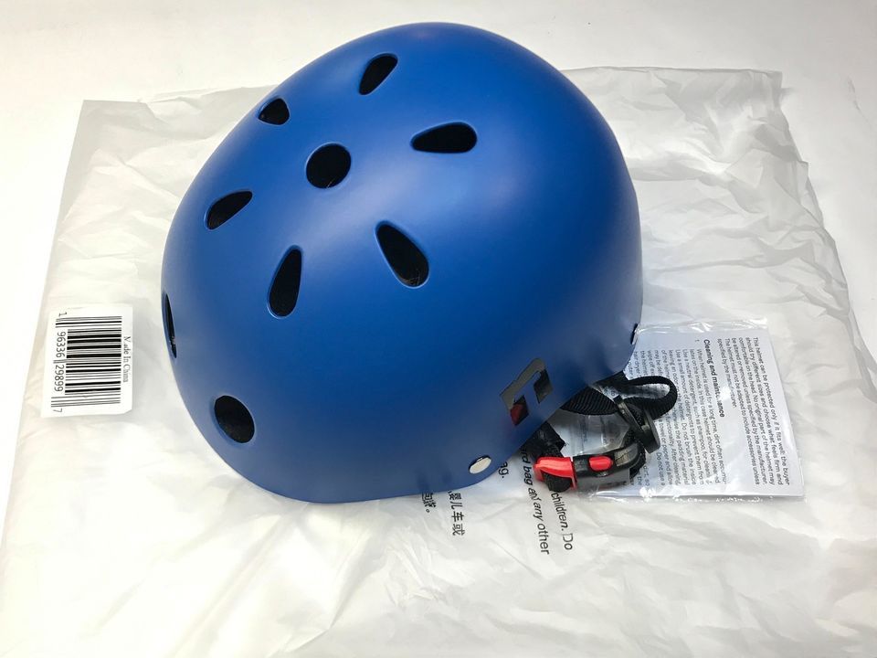 Helmet, Small, Blue {2427}.[Parma]