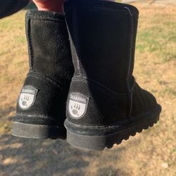 Bear Paw Size 8 