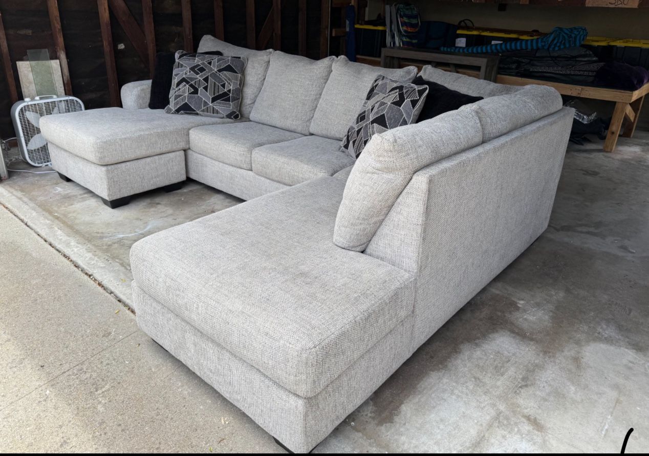 SUPER COMFY SECTIONAL SOFA - Megginson Storm 2pc Double Chaise