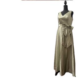 Women’s Dress Size 12