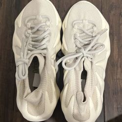 Size 4 - adidas Yeezy 450 Cloud White
