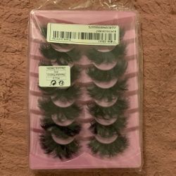 Eyelashes 