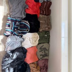 Women’s Sweaters/ Jackets 