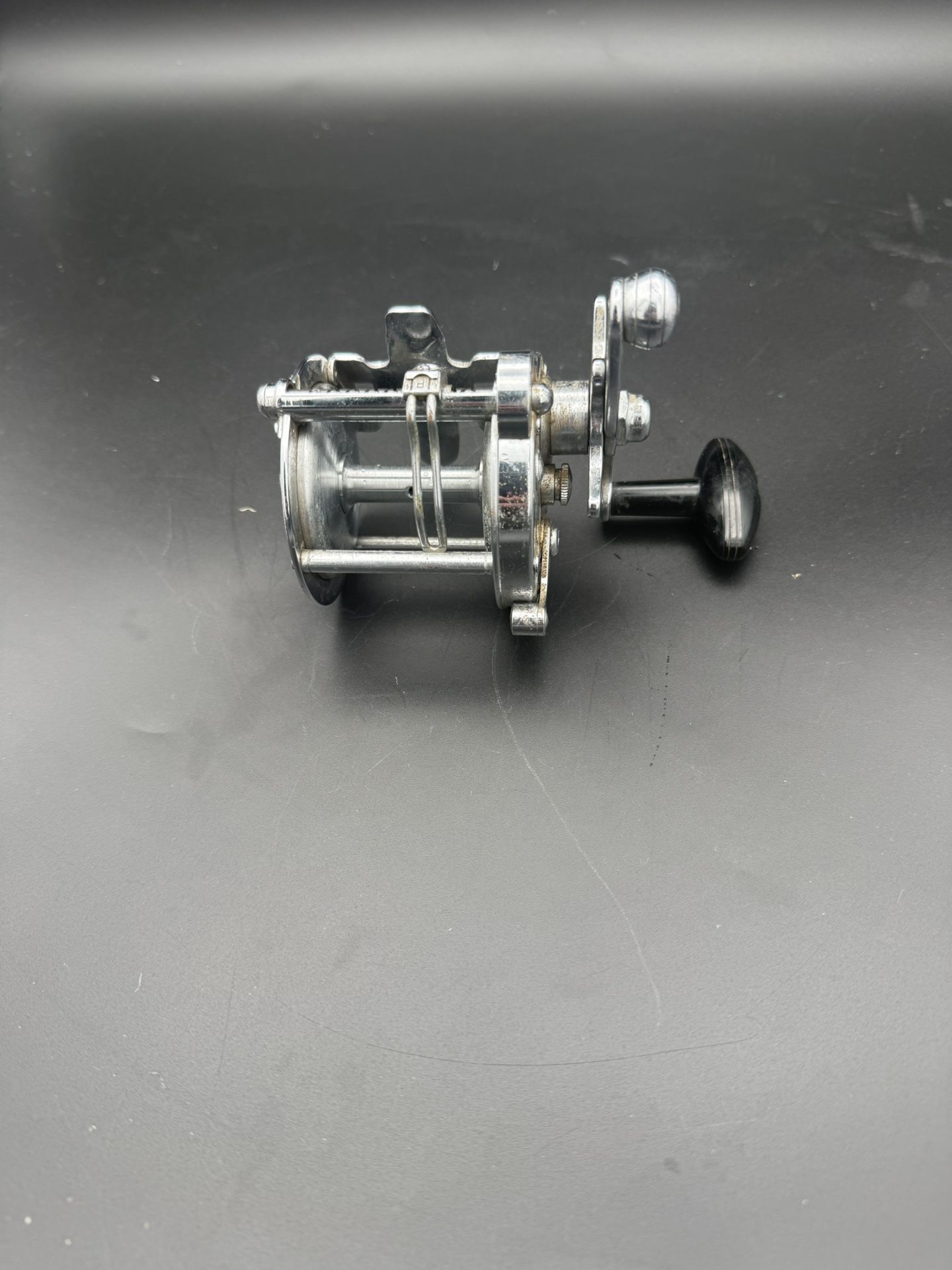 Vintage Fishing Reel Salt or Freshwater