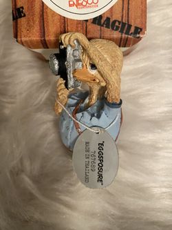 Eggbert Enesco Christmas ornament