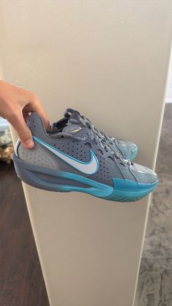 Nike G.T. Cut 3 basketball shoes