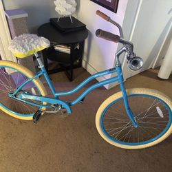 Selling Barely Used Burner Bike - - Beach Cruiser 