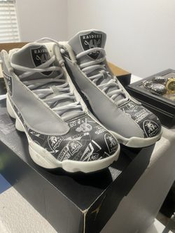 Raiders Men’s Sneakers Size 11.5