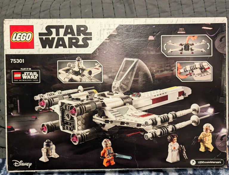 Star Wars X-Wing Fighter Lego Set