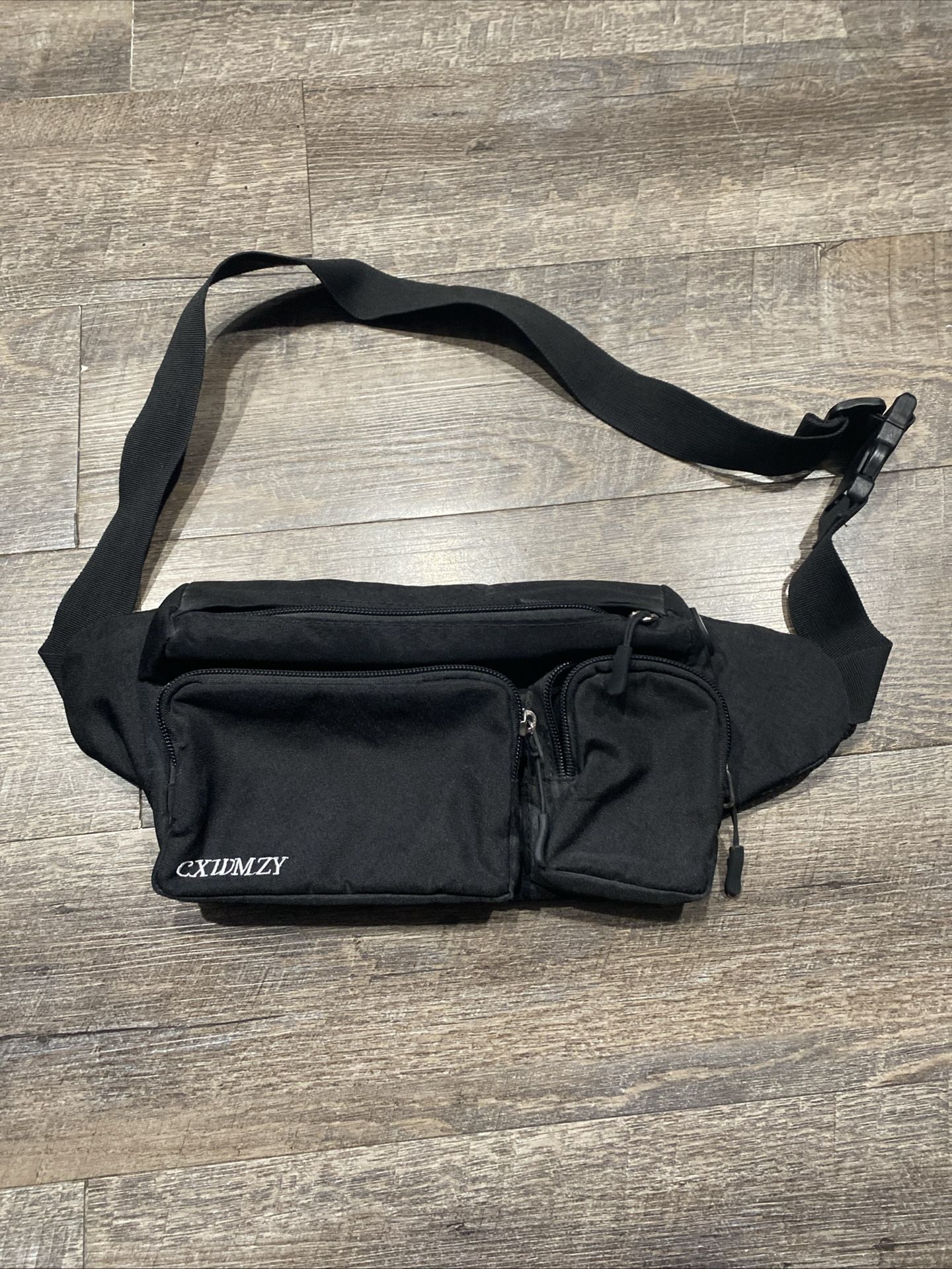 CXIDMZY Adjustable Strap Black Fanny Pack Waist Bag for Women