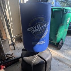 Powerline wavemaster punching bag/Workout Bag