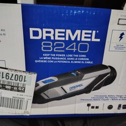 Dremel 8240 Cordless Tool Kit