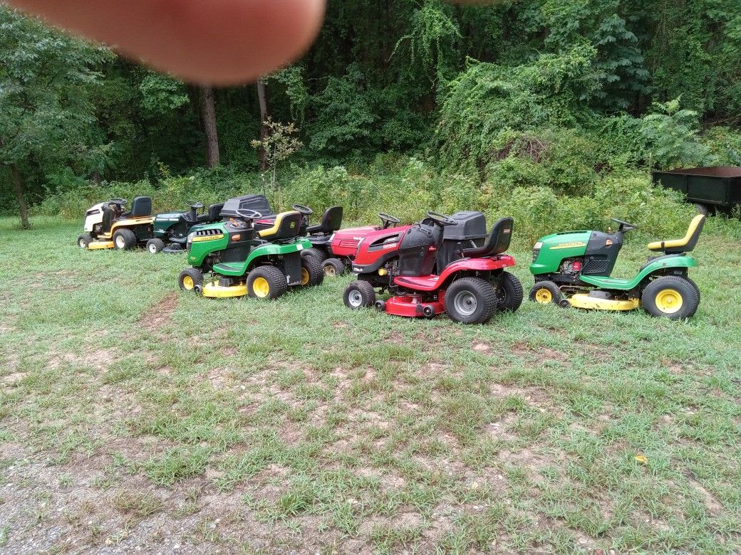 Riding Mowers $ 350 And Up, Craftsman John Deere Cub cadet and Other Brands