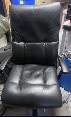 Genuine Black Leather Laz Boy Office Chair