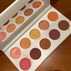 Jaclyn Hill Ring The Alarm Morphe Eyeshadow Palette