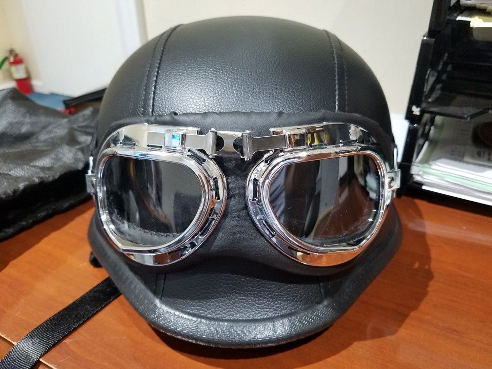 Half helmet with goggles.