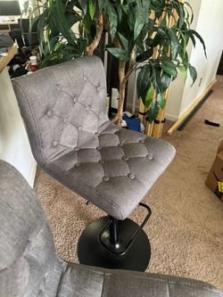 2 Standing bar stool