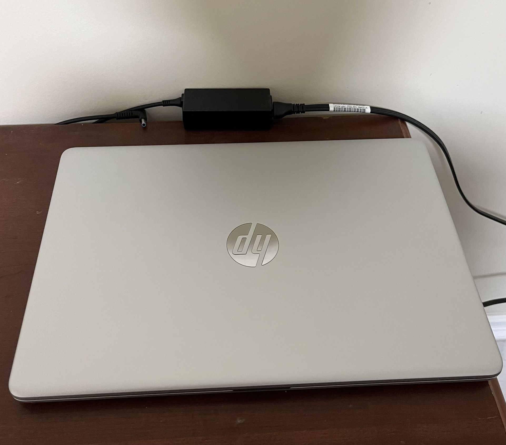 HP 15.6" Laptop - Intel Core i3 - 8GB RAM Memory - 256GB SSD Storage - Windows Home in S mode - Silver (15-dy2035tg)