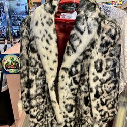 Vintage Leopard Print Coat