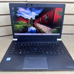 i5 Touchscreen Laptop - 8gb Ram - 256 GB SSD - Superfast Light Weight Toshiba - 90 Days Warranty !