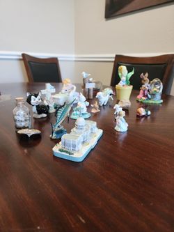 Vintage Figurine Collection - 20+ Pieces (Precious Moments, Miniatures, & More)