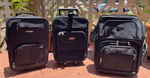 3-Piece Black Carry-On Rolling Luggage Set (Rockland, Samboro, Ciao!) - Excellent Condition!
