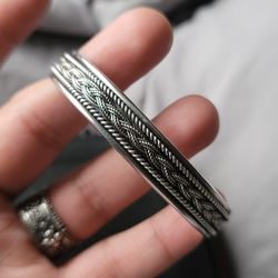 Vintage 925 Sterling Silver Native Cuff Size 7.5