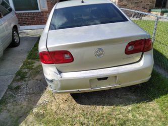 2007 Buick Lucerne tan midsize for sale