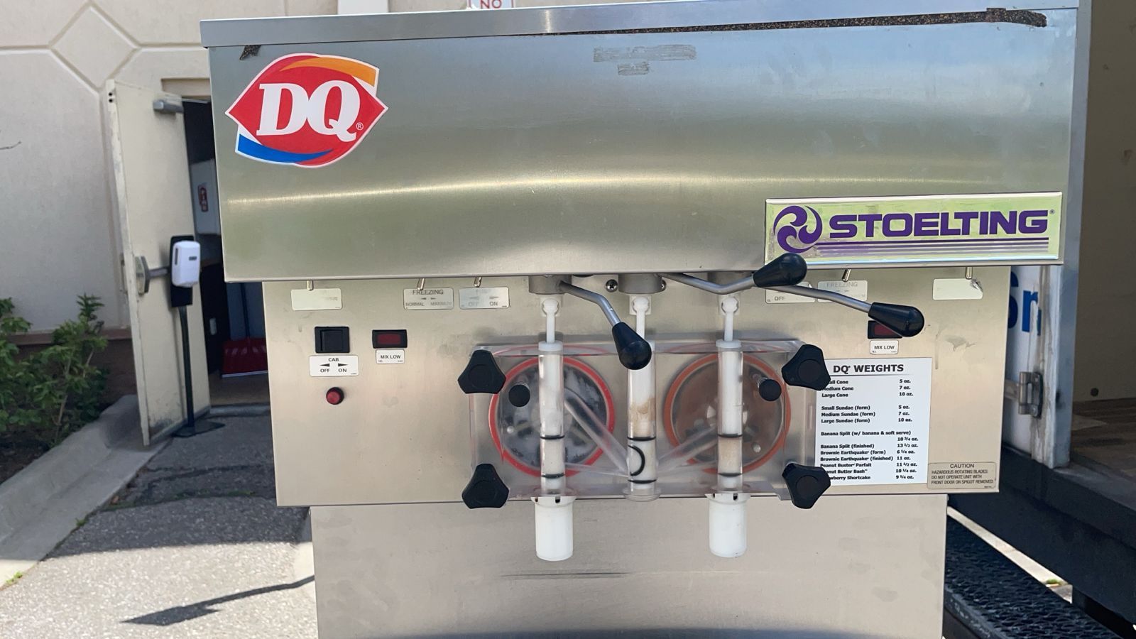 DAIRY QUEEN INDUSTRIAL MILKSHAKE/ICE CREAM MAKER