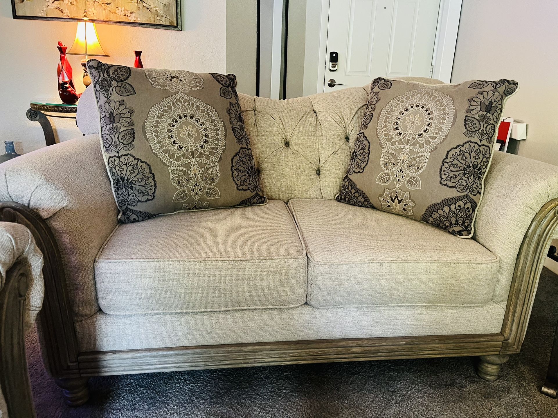 Ashley Furniture Tufted Loveseat & Sofa Set. Excellent Condition