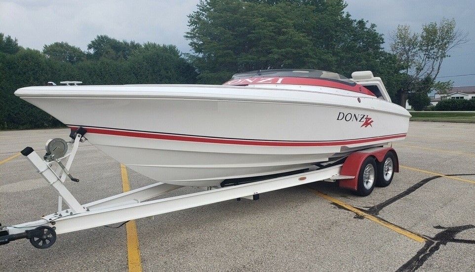 Used 2004 Donzi 28 (1999 Donzi ZX 22 for Sale in New Berlin