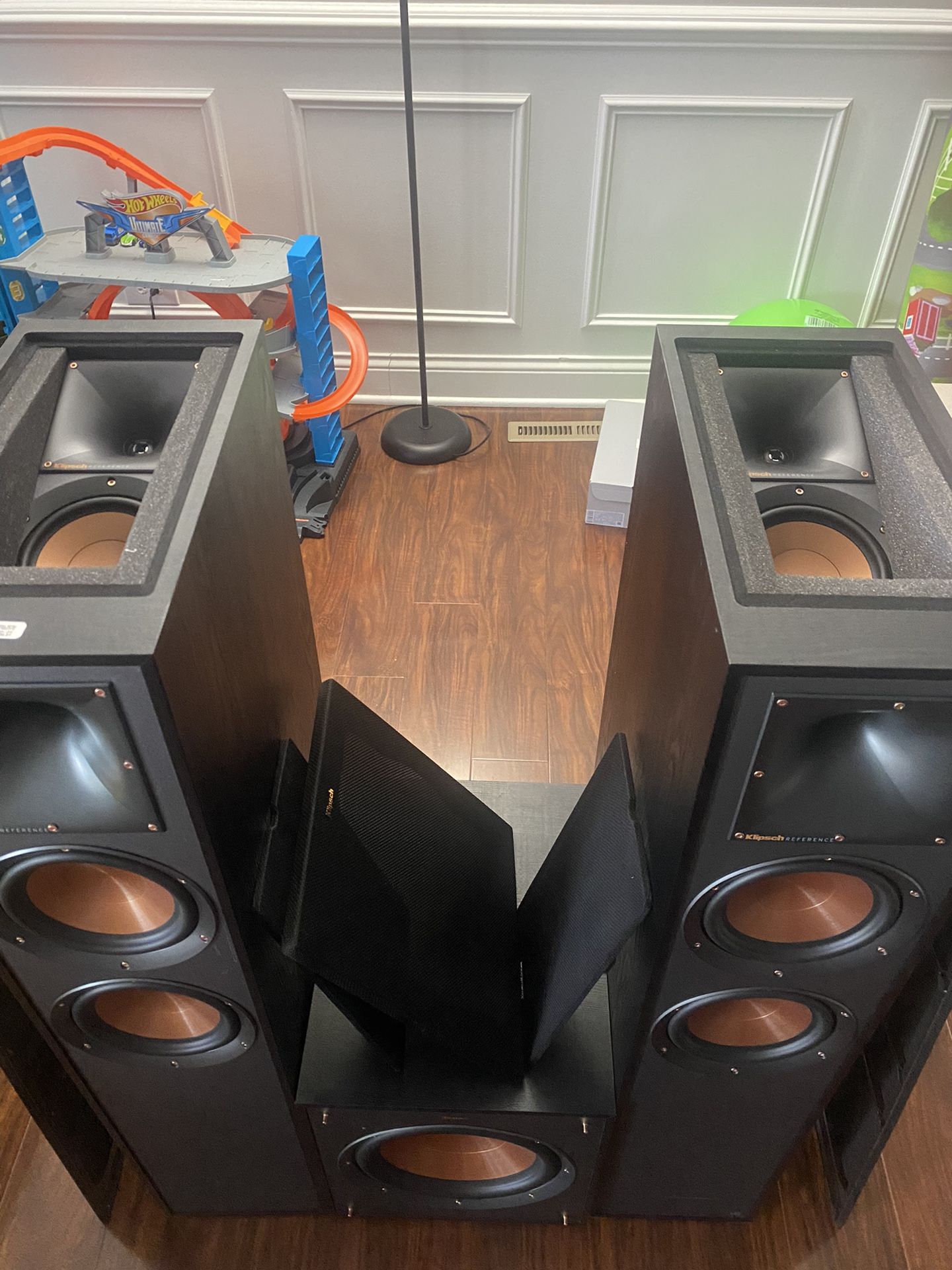 Klipsch Speakers Home System