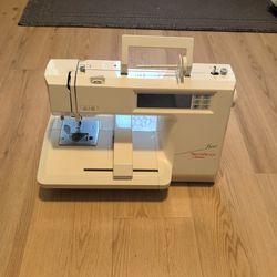 Bernia Bernette 600 Deco