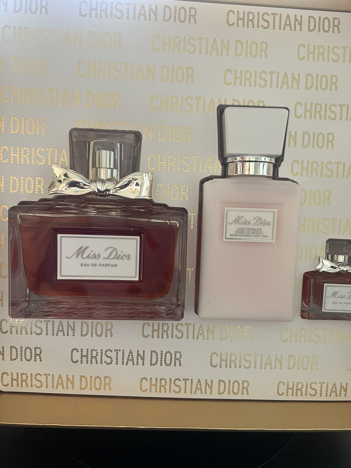 Miss Dior Eau de Parfum Gift Set – Brand New