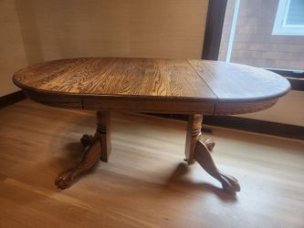 Dining room table