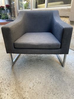 Accent Chair 