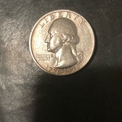 Bicentennial Quarter Left Side Thicker Than Right 