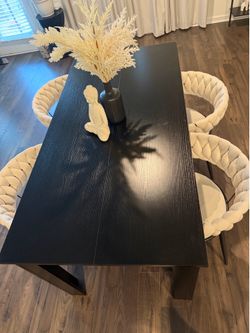 Dinning table and chairs