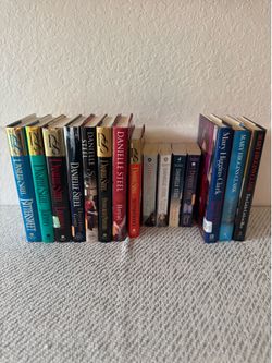 15 Danielle Steel & Mary Higgins Clark Book Lot