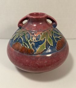 1932 Roseville Baneda Pink Double Handled Art Deco Vase 6"