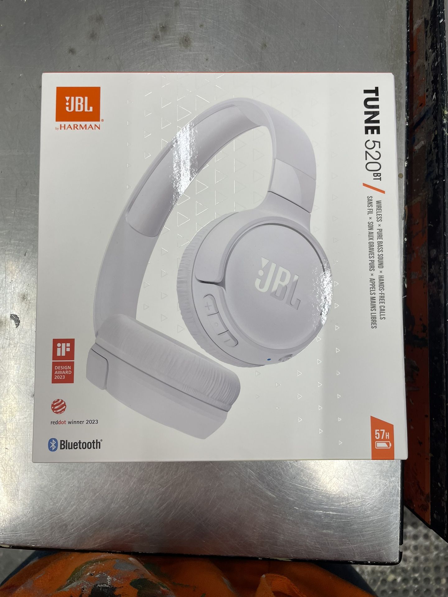 JBL TUNE 520bt Wireless Headphones