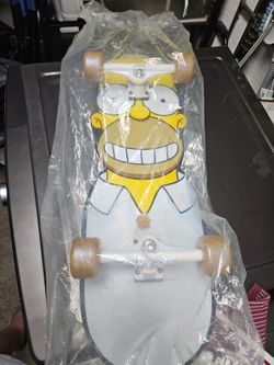 Homer Simpson Santa Cruz Complete Skateboard
