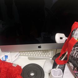 Apple Max Pro Computer
